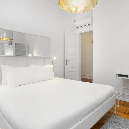 Apartament Whome Mid-term Marvel: Your Away From